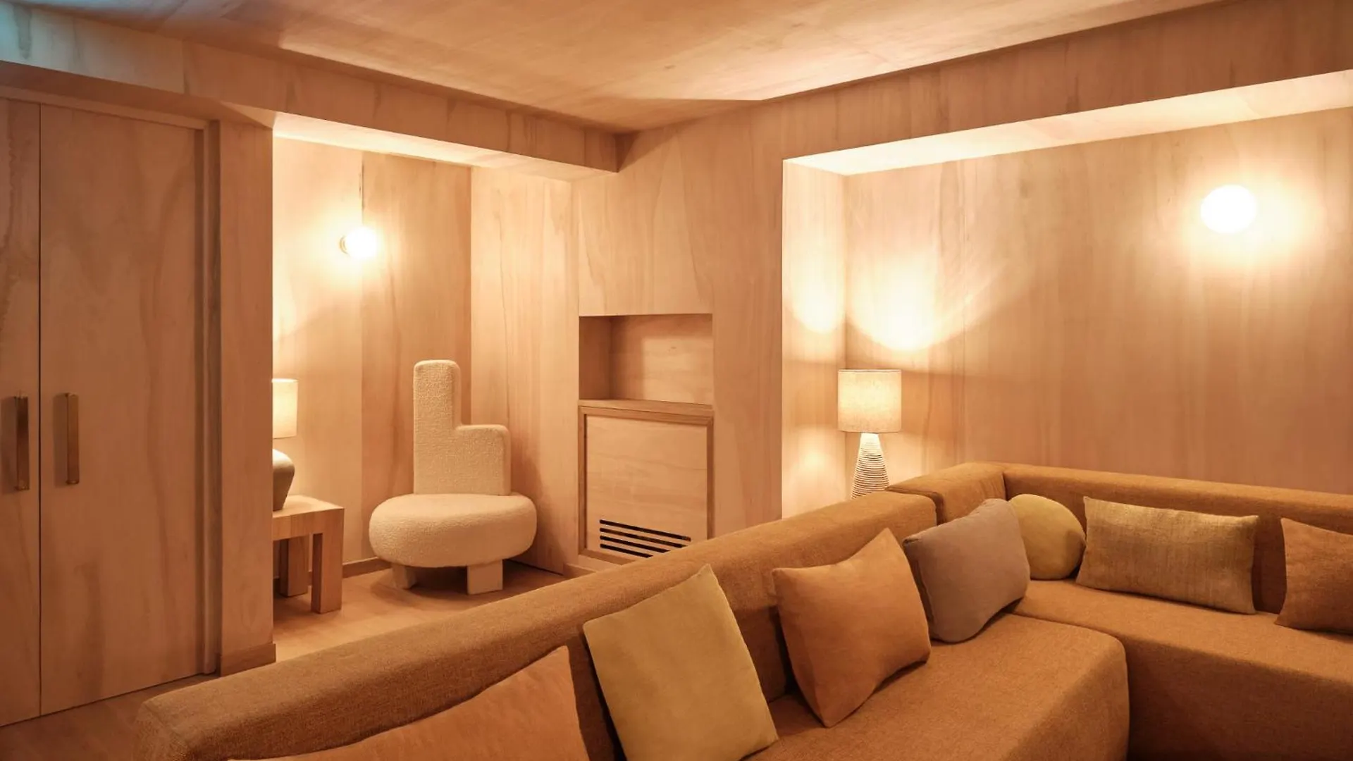Hotel Elysee Montmartre 4*